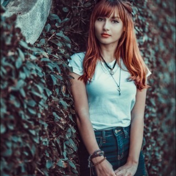 Meet your Posher, Acc - Picture 1 of 1